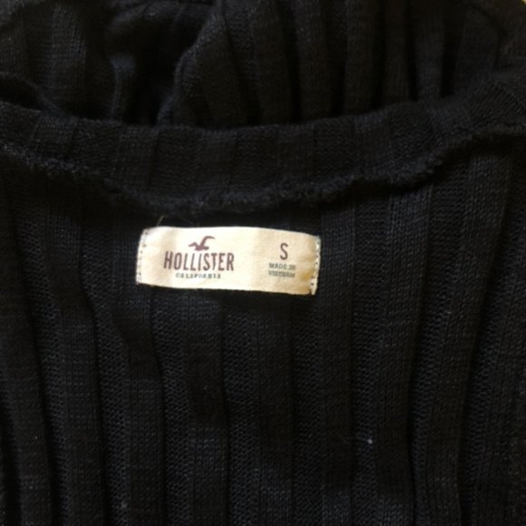 Small Black Hollister Halter Tank - Picture 5 of 5